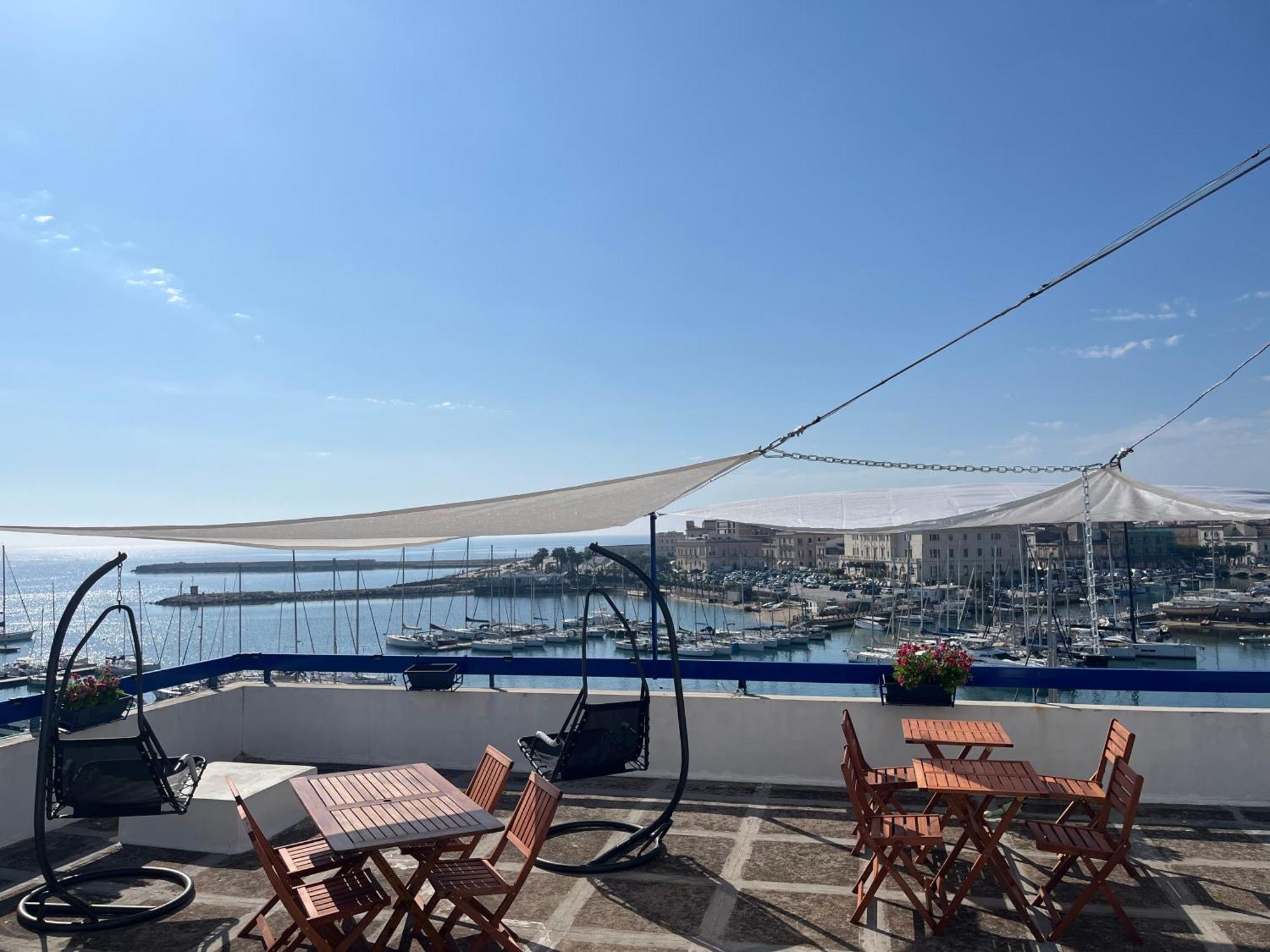 Ortigia D'Amare Apartment سيراكوزا الغرفة الصورة
